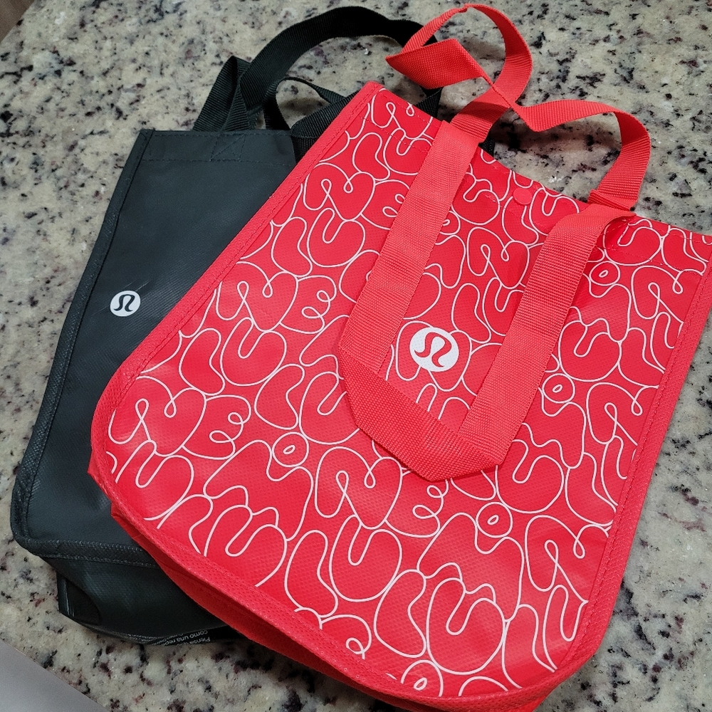Lululemon Small Reusable Bags Set Of 2 Black And Red